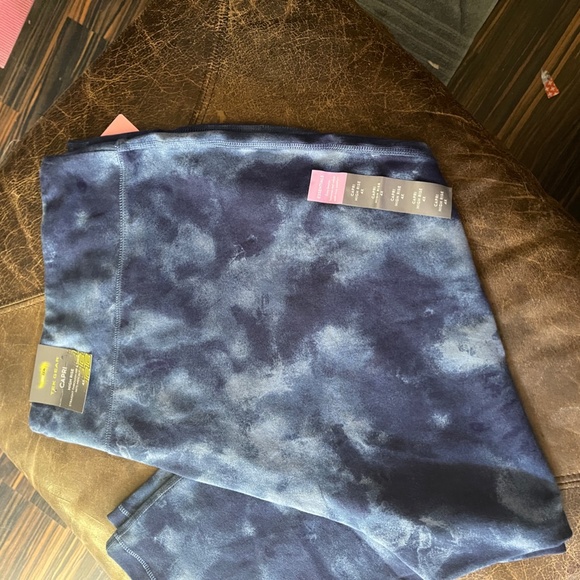 Tek Gear Plus Size Women's Leggings - Picture 10 of 13